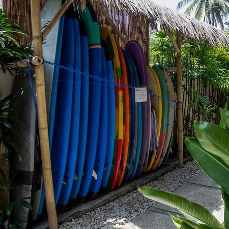 Dhm Surf Villa Kuta  Extérieur photo