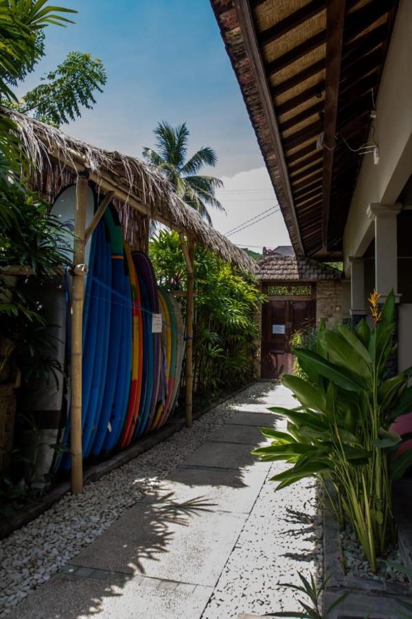 Dhm Surf Villa Kuta  Extérieur photo