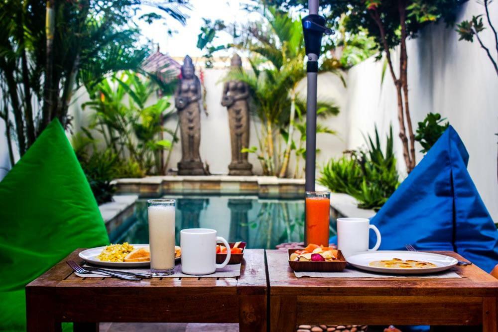 Dhm Surf Villa Kuta  Extérieur photo